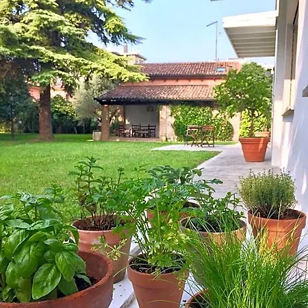 Bed & Breakfast Casa Lunia 3*