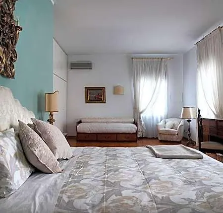 Casa Lunia 3*
