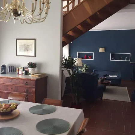 Casa Lunia Bed & Breakfast