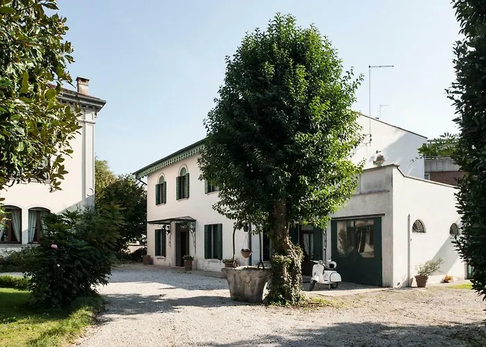 Casa Lunia 3* Mestre